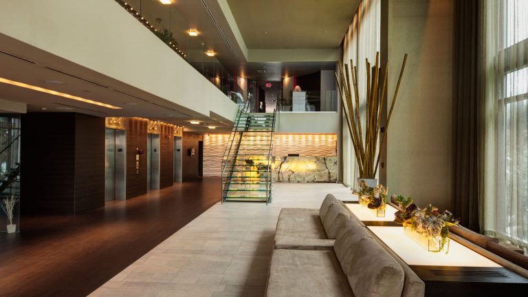 Von der Vision zur Umsetzung: Dein Hotelumbau smart & souverän